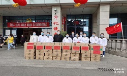 党建引领 用爱筑起抗疫防线